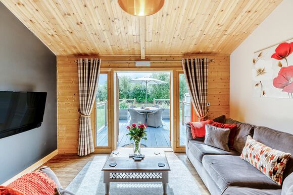 The Queens Lodge - Gadlas Park, Ellesmere