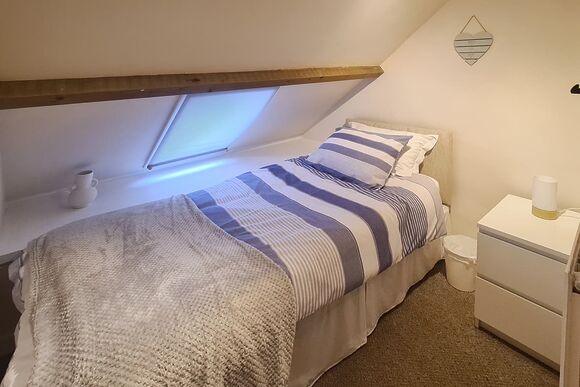 Cwtch Cottage - Garnffrwd Cottages, Pontyberem, Carmarthenshire