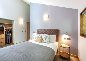 White Willow Premium 3 - Garwnant Brecon Beacons, Merthyr Tydfil