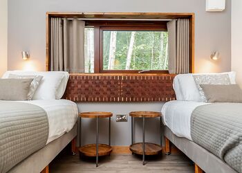 White Willow Premium 2 - Garwnant Brecon Beacons, Merthyr Tydfil