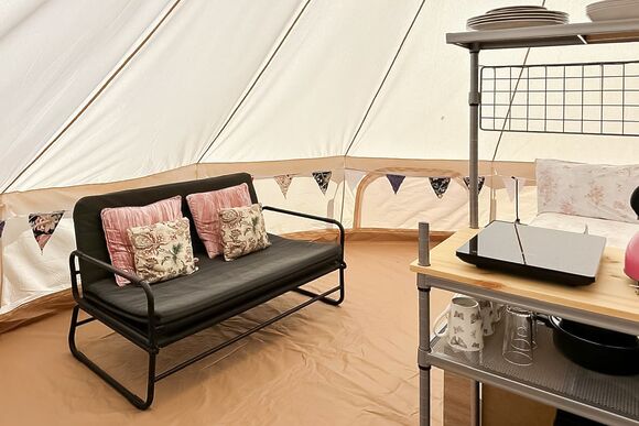 Country Cottage - Glamp @ The Priory, Aldeby
