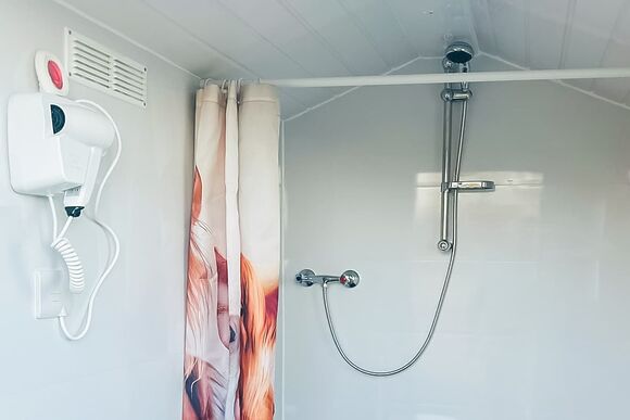 Country Cottage - Glamp @ The Priory, Aldeby