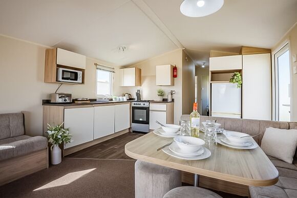 Silver 8 - Golden Gate Holiday Centre, Towyn, Conwy