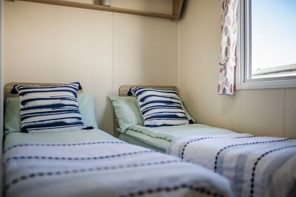 Silver 8 - Golden Gate Holiday Centre, Towyn, Conwy