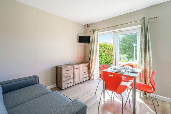 Shoreline Apartment 1 (Pets welcome) - Golden Coast Holiday Park, Woolacombe