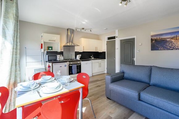 Shoreline Apartment 1 (Pets welcome) - Golden Coast Holiday Park, Woolacombe
