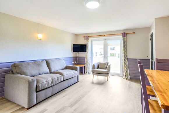 Surf Wave Apartment 2 - Golden Coast Holiday Park, Woolacombe