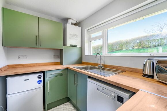 Surf Wave Apartment 2 - Golden Coast Holiday Park, Woolacombe