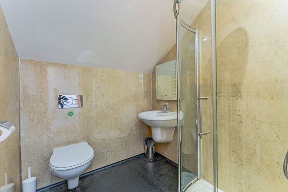 Seascape Villa 2 (Accessible) - Golden Coast Holiday Park, Woolacombe