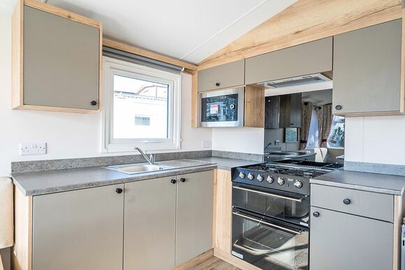 Ocean Wave Caravan (Sleeps 4) - Golden Coast Holiday Park, Woolacombe