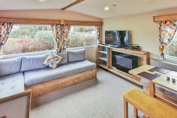 Gold Plus 3 Bed Pets allowed Sleeps 5 - Grondre Holiday Park, Clunderwen, Nr Narberth