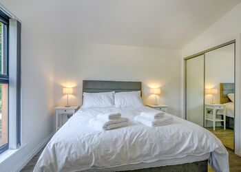 Herons Rest - Gadgirth Estate Luxury Lodges, Annbank, Ayr