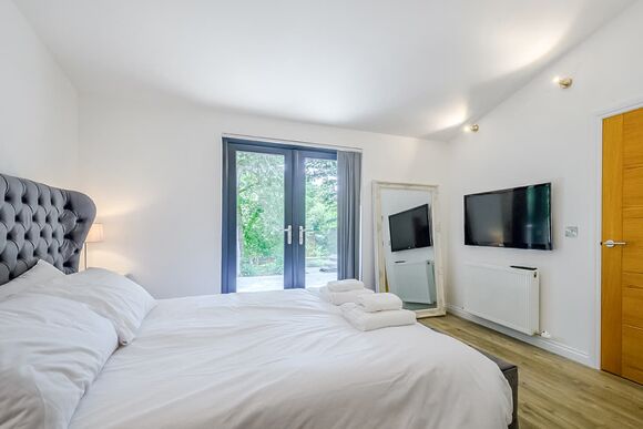 Otters View - Gadgirth Estate Luxury Lodges, Annbank, Ayr