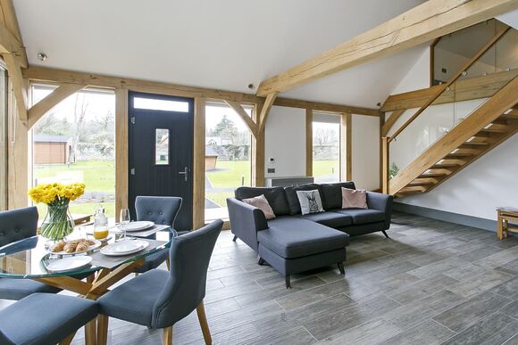 Woodcutters Lodge - Gadgirth Estate Luxury Lodges, Annbank, Ayr