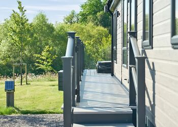 Exclusive Lodge 2 Bed HT - Green Hill Farm Holiday Village, Landford,  Nr Salisbury