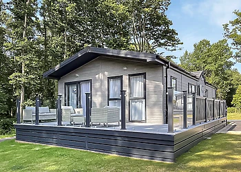 Exclusive Lodge 2 Bed HT (Pet) - Green Hill Farm Holiday Village, Landford,  Nr Salisbury