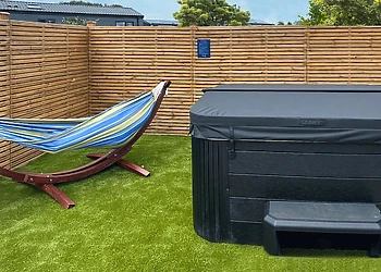 Forest Snug - Green Hill Farm Holiday Village, Landford,  Nr Salisbury