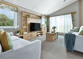 Exclusive Lodge 4 bed HT - Green Hill Farm Holiday Village, Landford,  Nr Salisbury