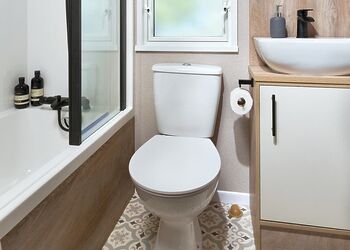 Premium 2 bed HT Pet - Green Hill Farm Holiday Village, Landford,  Nr Salisbury