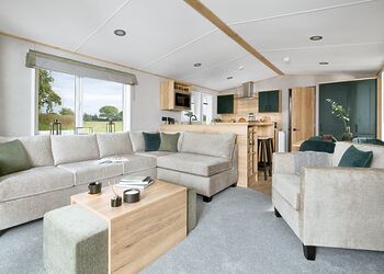 Premium Holiday Home 3 bed HT - Green Hill Farm Holiday Village, Landford,  Nr Salisbury