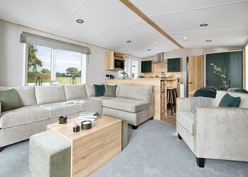 Premium 3 bed HT Pet - Green Hill Farm Holiday Village, Landford,  Nr Salisbury