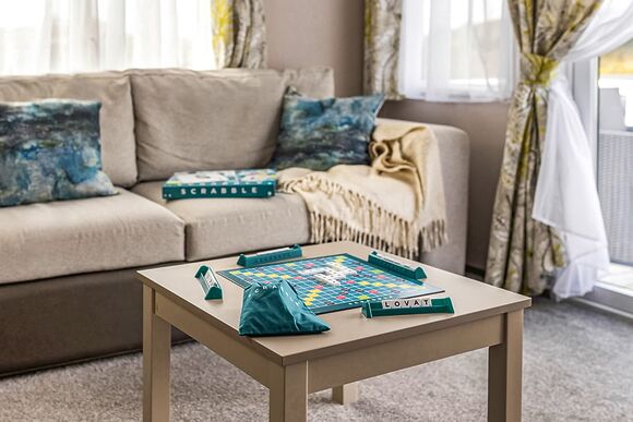 Luxury 2 Bed - Green Hill Farm Holiday Village, Landford,  Nr Salisbury