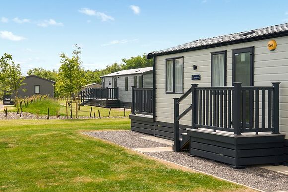 Luxury 3 Bed - Green Hill Farm Holiday Village, Landford,  Nr Salisbury