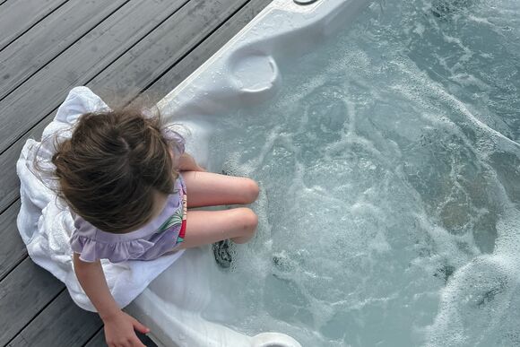 Premium 2 bed HT - Green Hill Farm Holiday Village, Landford,  Nr Salisbury