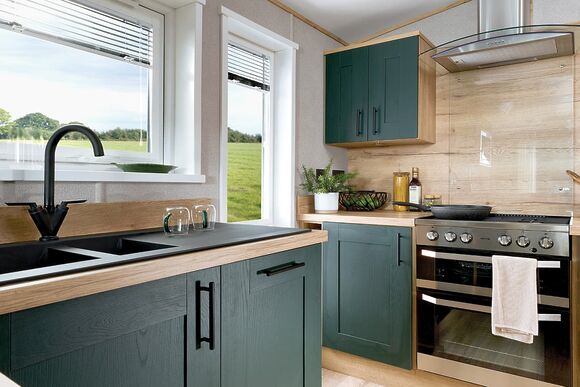 Premium 3 bed HT - Green Hill Farm Holiday Village, Landford,  Nr Salisbury