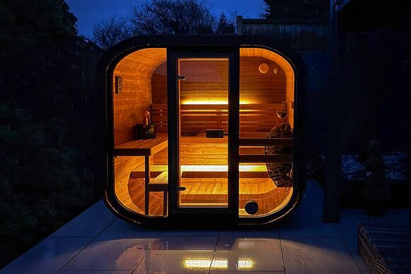 Exclusive 2 bedroom Sauna Lodge sleeps 4 - Green Hill Farm Holiday Village, Landford,  Nr Salisbury