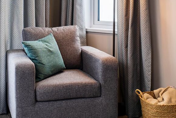 Exclusive 3 bedroom Sauna Lodge sleeps 6 - Green Hill Farm Holiday Village, Landford,  Nr Salisbury