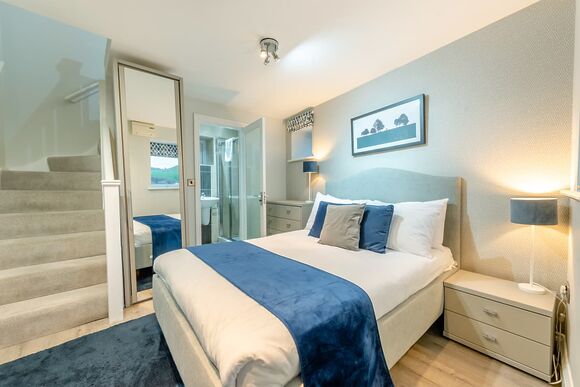 Bijou Cottage - Gilfach Holiday Apartments, Gilfach-Yr-Halen