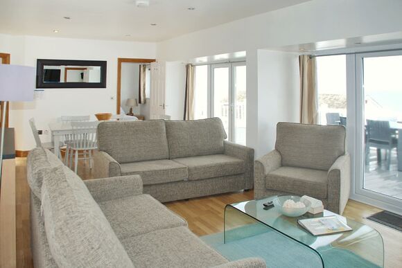 Gold 3 Chalet - Gilfach Holiday Apartments, Gilfach-Yr-Halen