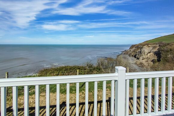 Gold Plus 3 Caravan Sea View - Gilfach Holiday Apartments, Gilfach-Yr-Halen