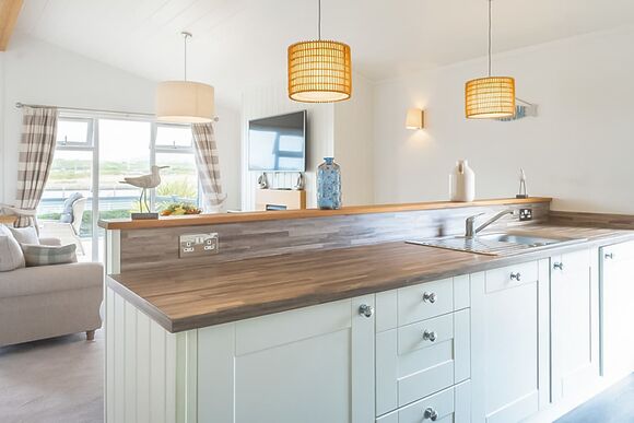 Lookout Lodge - Gimblet Rock, Gimblet Rock, Pwllheli