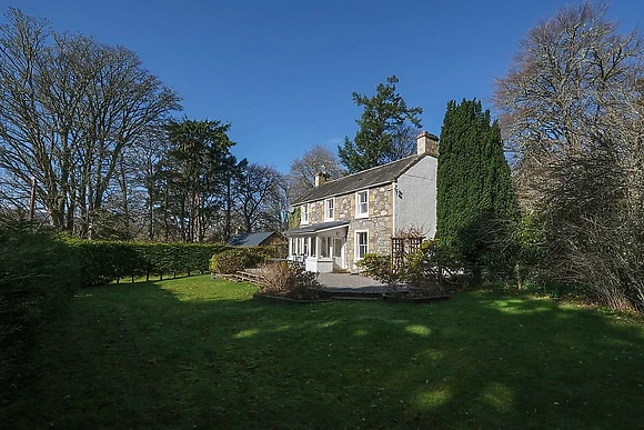 Carron Cottage 