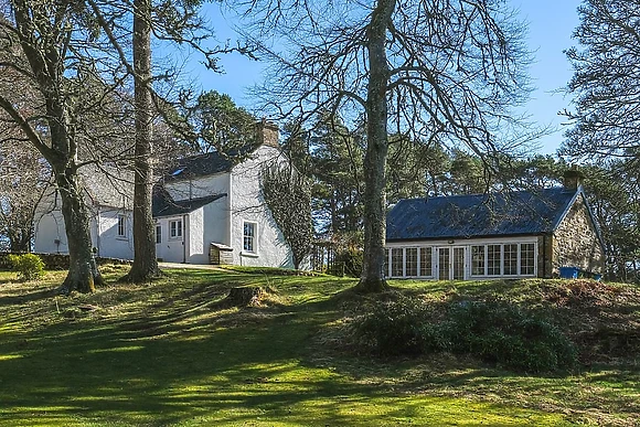 Carron Cottage 