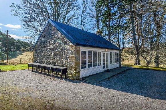 Carron Cottage - Gledfield Highland Estate, Ardgay