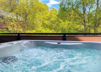 Hideaway Lodge - Glen Clova Lodges, Nr Kirriemuir