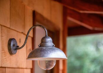 Golden Oak 5 Bed Treehouse Pet - Glentress Forest, Peebles