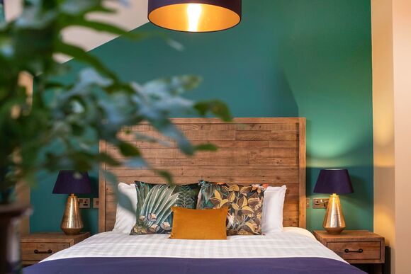 Golden Oak Hideaway 1 Bed Pet Free - Glentress Forest, Peebles