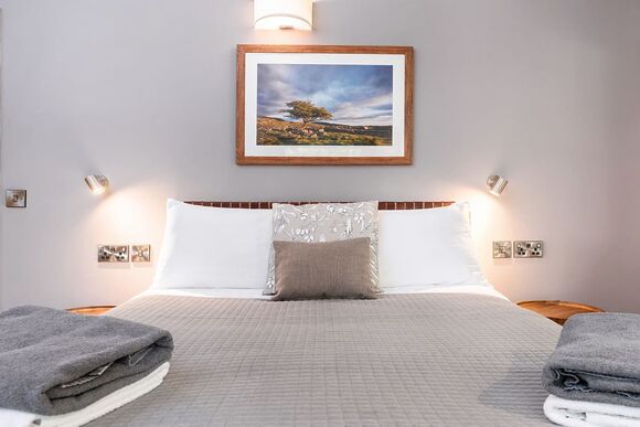 White Willow Valley View 2 Bed Pet Free - Glentress Forest, Peebles