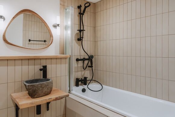 The Unfurl Cabin 3 Bed Pet Free (2 doubles and 1 twin) - Glentress Forest, Peebles