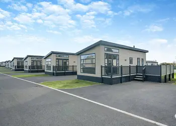 Green Meadows Country Park, Blackford