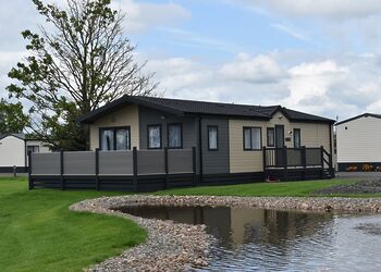 Ullswater Lodge (Pet Friendly) - Green Meadows Country Park, Blackford