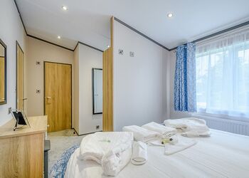 Ullswater Lodge (Pet Friendly) - Green Meadows Country Park, Blackford