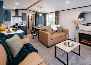 Carlisle Lodge (Pet Friendly) - Green Meadows Country Park, Blackford