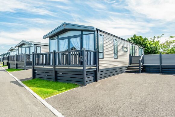 Windermere Lodge (Pet Friendly) - Green Meadows Country Park, Blackford