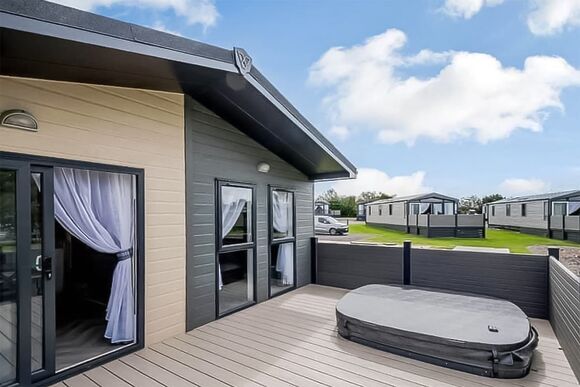 Derwentwater Lodge (Pet Friendly) - Green Meadows Country Park, Blackford