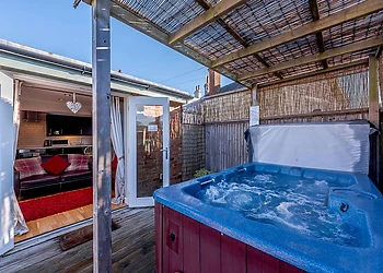 Honeymoon cottage 